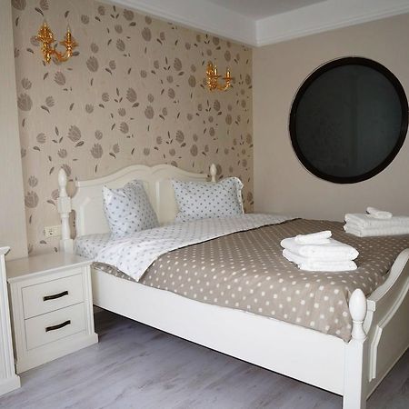 Romantic Boutique Focsani Luaran gambar