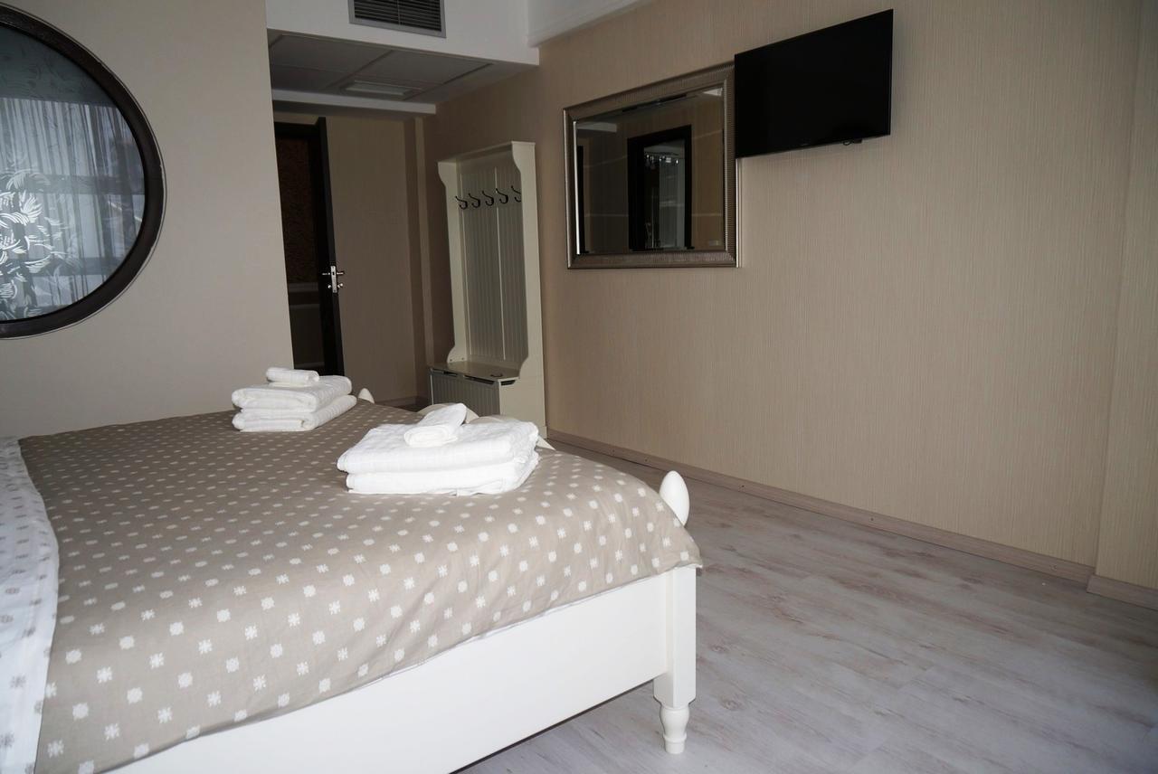 Romantic Boutique Focsani Luaran gambar