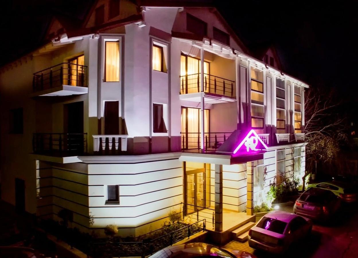 Romantic Boutique Focsani Luaran gambar
