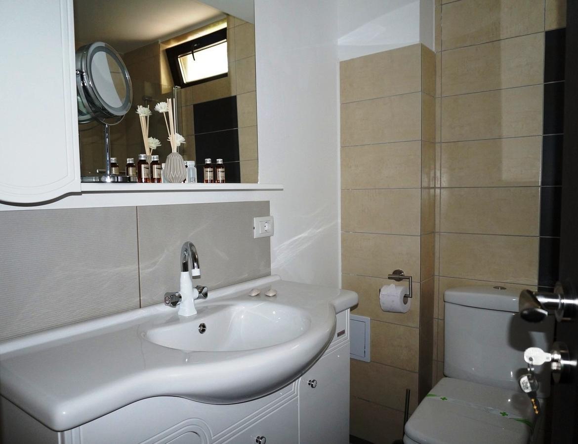 Romantic Boutique Focsani Luaran gambar