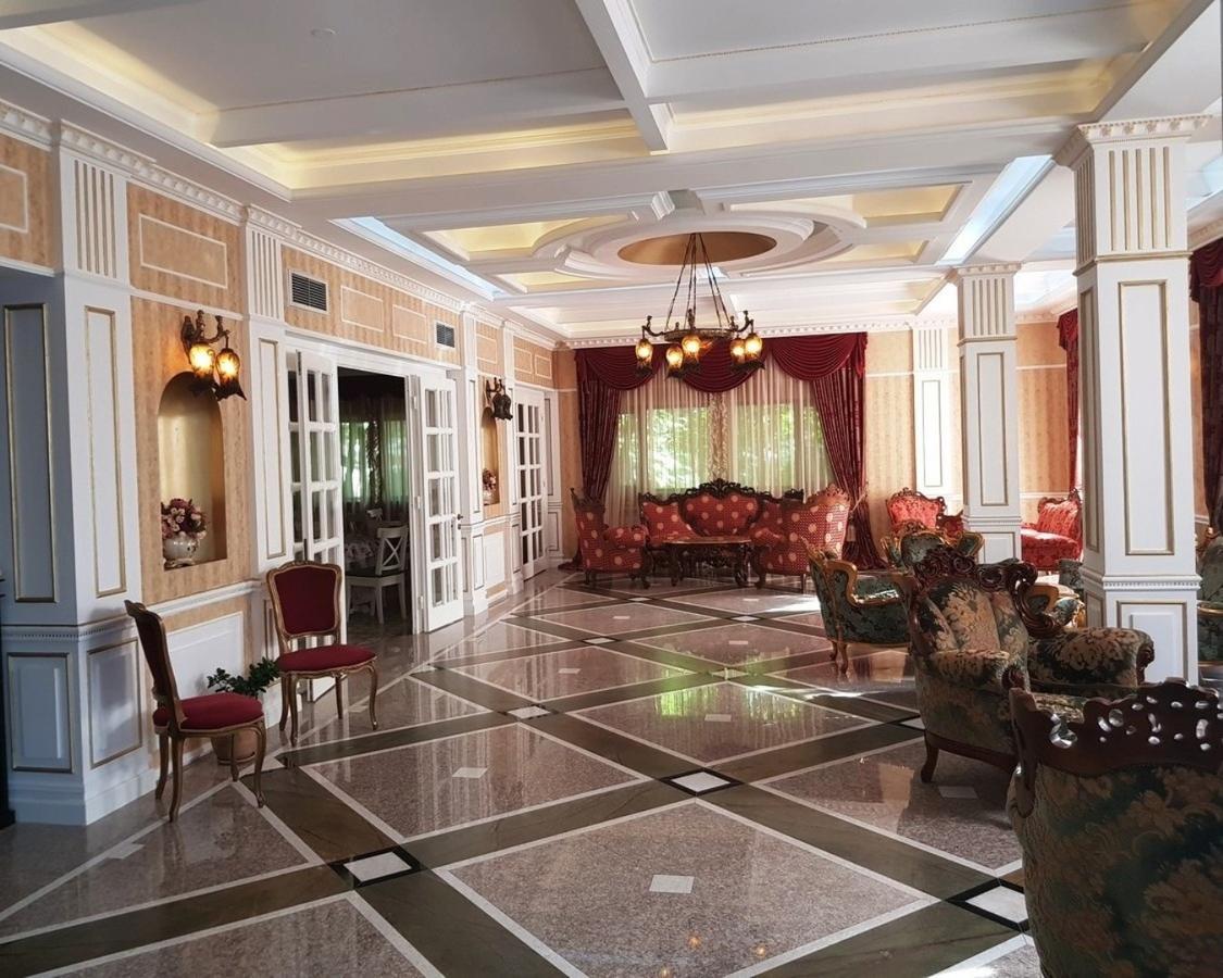 Romantic Boutique Focsani Luaran gambar