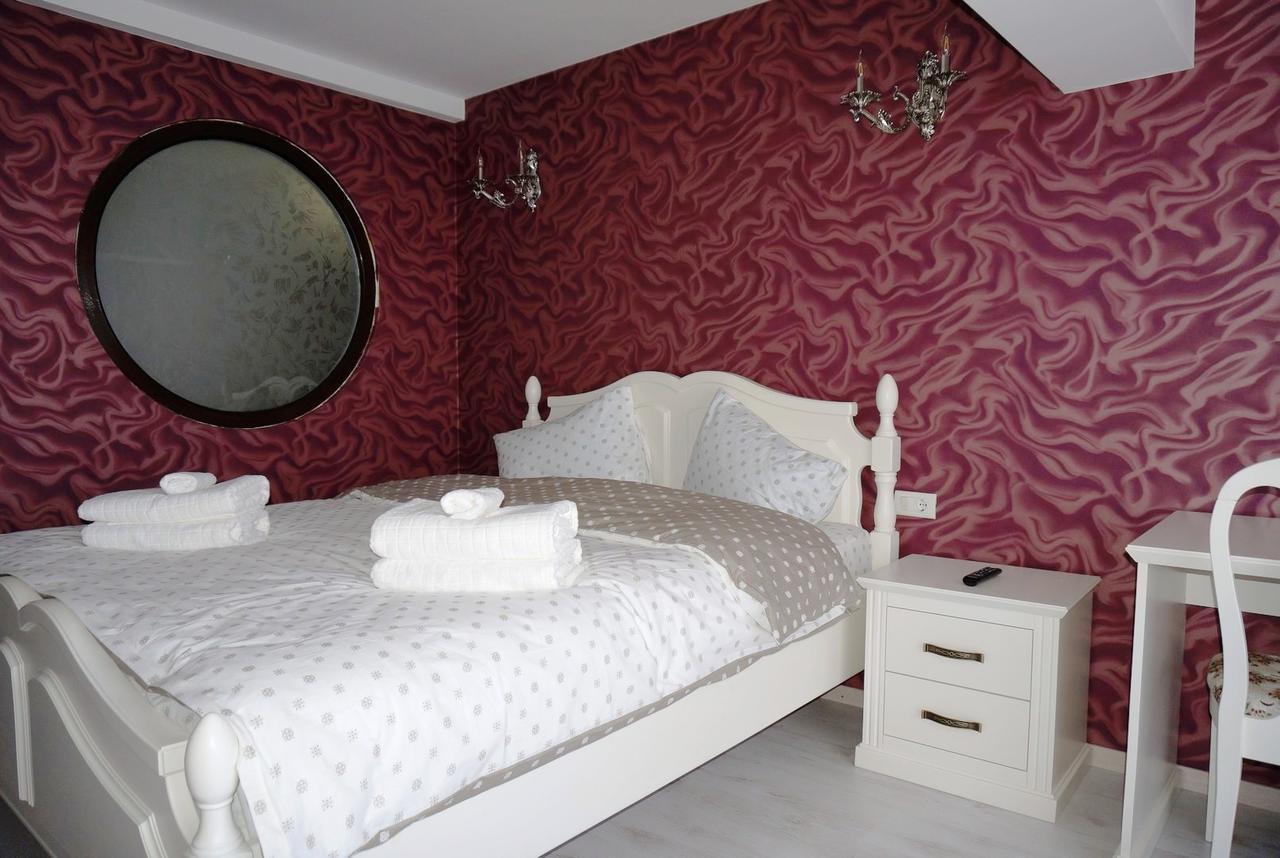 Romantic Boutique Focsani Luaran gambar